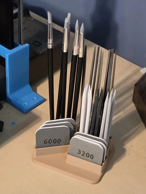 Đế giữ dụng cụ chà nhám và đánh bóng bề mặt mô hình - Image 1