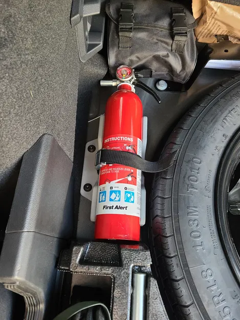 Giá đỡ bình chữa cháy cho Volkswagen Tiguan 2023 - Image 1