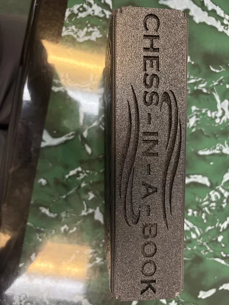 Bộ Cờ Vua Gấp Gọn Chess in a Book - Thiết Kế Thông Minh Nhỏ Gọn - Image 4