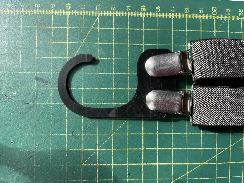 Móc Treo/Kẹp Dây Đai Quần (Suspenders) Gắn Tường - Image 2