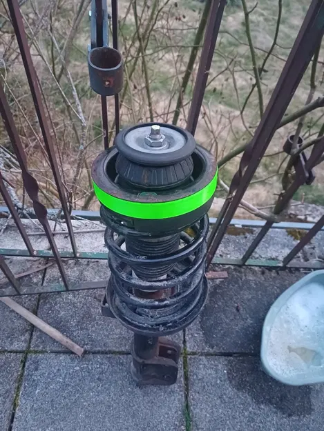 Miếng đệm lò xo trước cho Omega B - Image 3