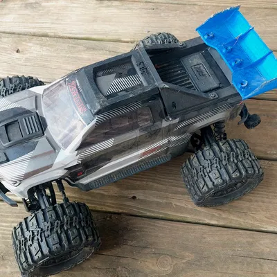 Miếng bảo vệ thùng xe Arrma Granite 223s V4