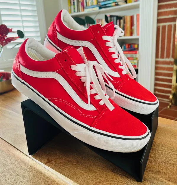 Giá Trưng Bày Giày (Shoe Display Stand) - Image 1