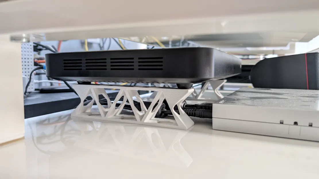 Chân đế cho đầu thu Sky Q - Image 2