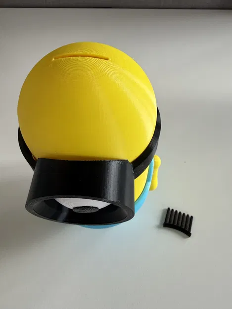 Ống heo tiết kiệm hình Minion - Image 2