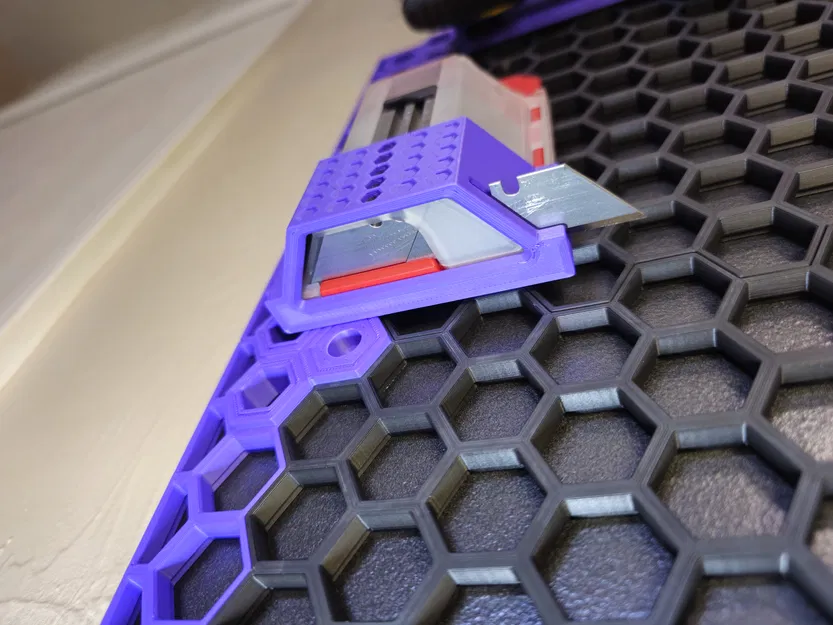 Ngàm gắn hộp lưỡi dao Milwaukee cho Honeycomb Storage Wall (HSW) - Image 6