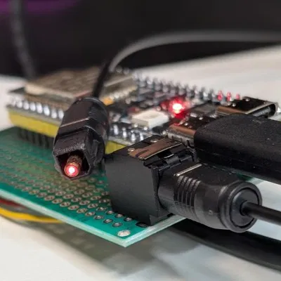 Vỏ hộp cho thiết bị chuyển đổi âm thanh số TOSLINK chạy ESPHome