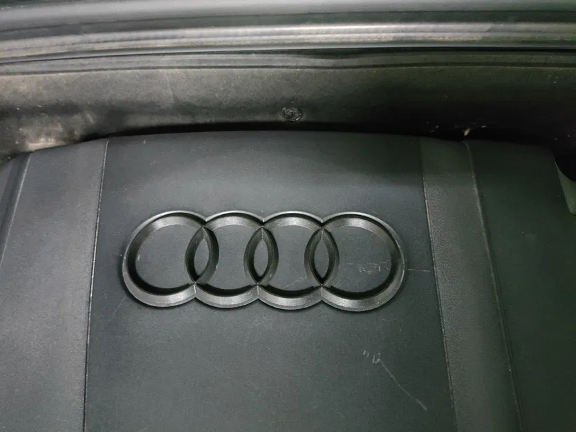 Logo Audi gắn nắp máy cho xe Audi A4 B8 - Image 6