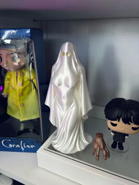 Vẻ Đẹp Ma Mị – Tượng Nữ Hồn Ma - Image 3