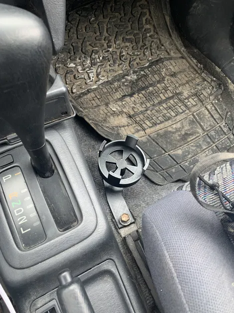 Giá đỡ cốc cho Toyota RAV4 đời 1996-2000 - Image 2