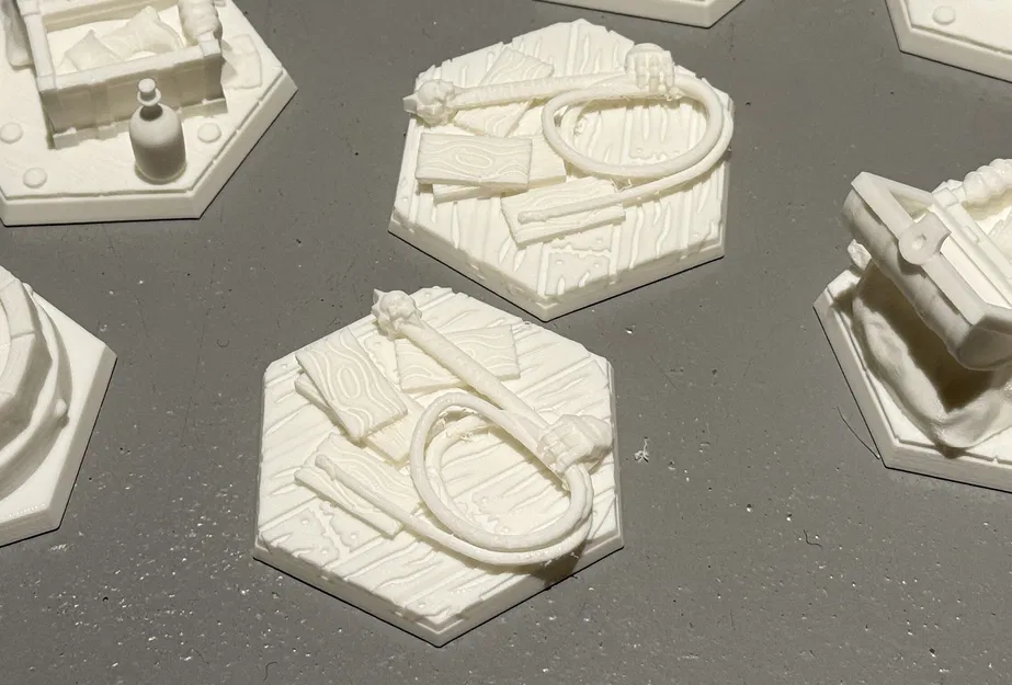 Khay đựng Deluxe cho bộ game Feed the Kraken - Image 2