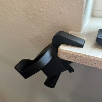 Khay sắp xếp đồ đạc cho góc tập Zwift