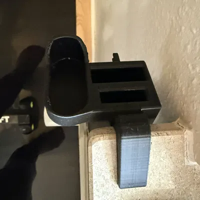 Khay sắp xếp đồ đạc cho góc tập Zwift