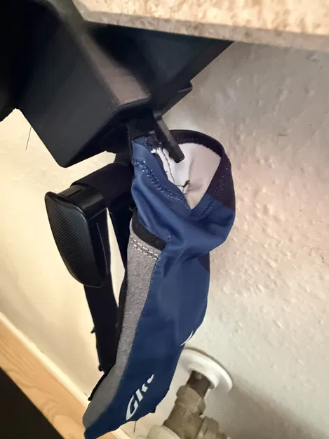 Khay sắp xếp đồ đạc cho góc tập Zwift - Image 8