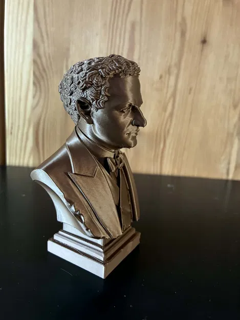 Tượng bán thân Harry Houdini (Ehrich Weisz) - Image 5