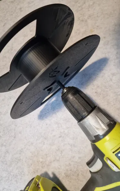 Bộ cuộn nhựa Refill & Dụng cụ sang nhựa (Respooler) kèm đầu nối máy khoan - Image 1