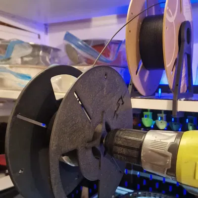 Bộ cuộn nhựa Refill & Dụng cụ sang nhựa (Respooler) kèm đầu nối máy khoan