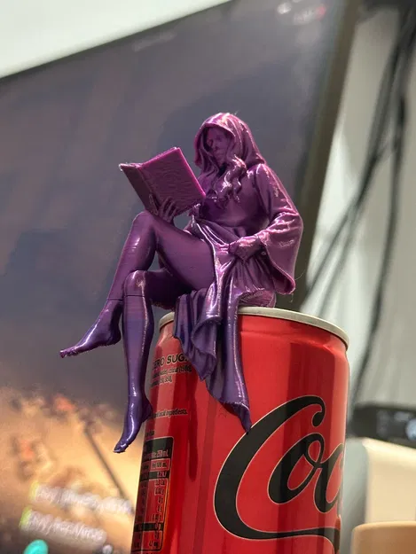 Mô hình trang trí The BookBabe - Cô gái đọc sách in 3D - Image 3