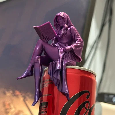 Mô hình trang trí The BookBabe - Cô gái đọc sách in 3D