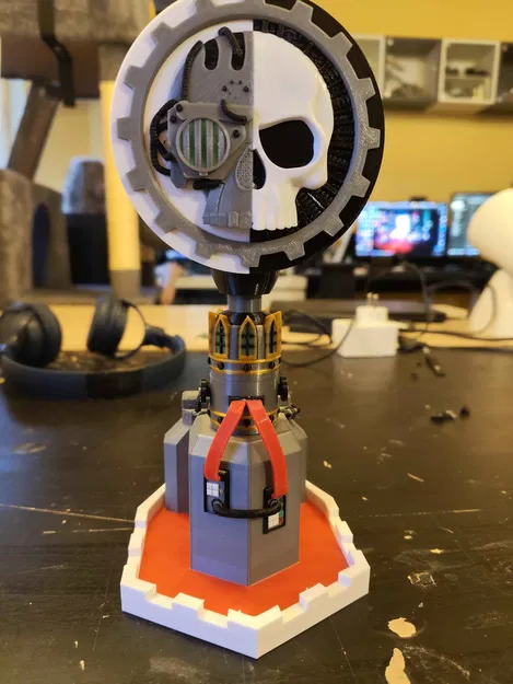 Grimdarkfuture: Giá treo tai nghe Tech support priest (phiên bản không tay cầm) - Image 2