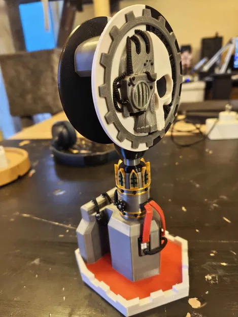 Grimdarkfuture: Giá treo tai nghe Tech support priest (phiên bản không tay cầm) - Image 3