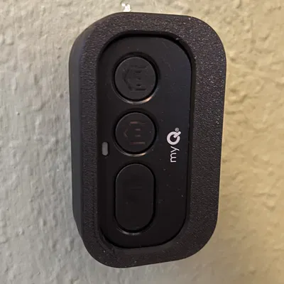 Giá treo tường cho điều khiển cửa cuốn myQ Model L993M