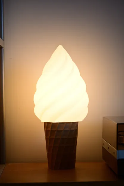 Đèn ngủ hình kem ốc quế (Icecream lamp) - Image 1