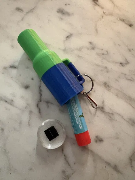 Móc khóa đựng son dưỡng kiểu Yeti xinh xắn (Small ChapStick Holder) - Image 3