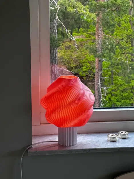 Đèn ngủ thiết kế xoắn ốc (The Swirl Lamp) in 3D độc đáo - Image 1