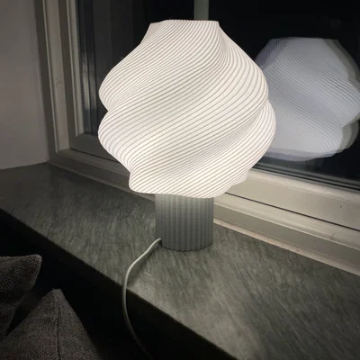 Đèn ngủ thiết kế xoắn ốc (The Swirl Lamp) in 3D độc đáo