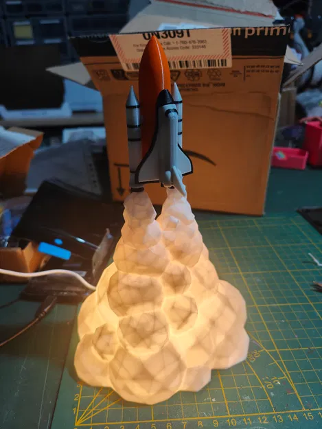 Mô hình đèn ngủ tàu con thoi Space Shuttle in 3D độc đáo - Image 3