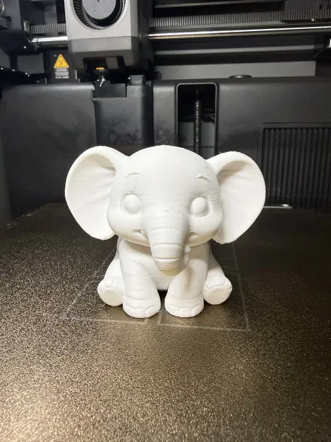 Chú Voi Con Đáng Yêu - In Một Màu - Đồ Trang Trí Bàn Làm Việc - Image 2