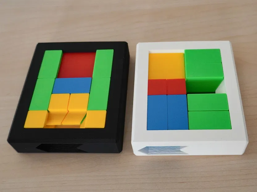 Hộp Giải Đố Klotski (Klotski Puzzle Box) - Image 1