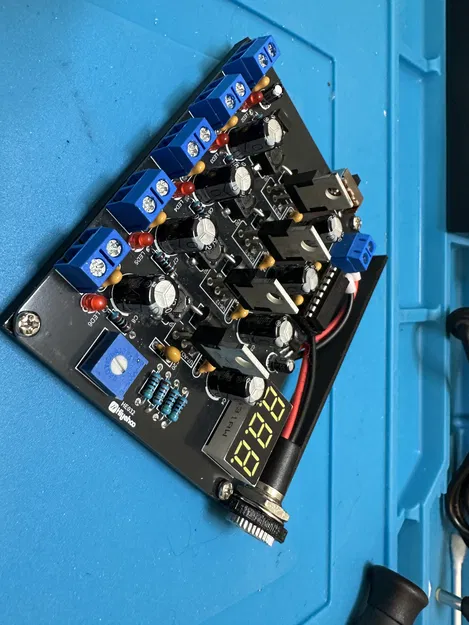 Khung gắn nguồn LM2596 - Image 1