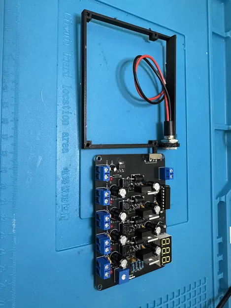 Khung gắn nguồn LM2596 - Image 2