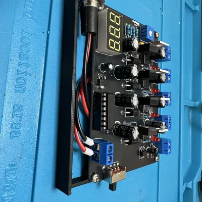 Khung gắn nguồn LM2596