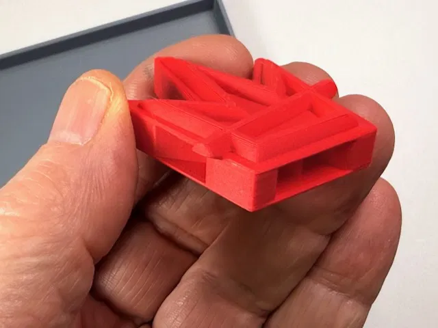 Còi NO KINGS - Phụ kiện biểu tình nhỏ gọn - Image 7