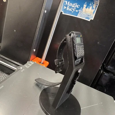 Giá đỡ đồng hồ Casio (Casio Watch Stand) in 3D đẹp mắt, tiện lợi