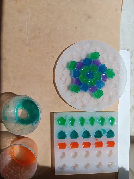 Khuôn mẫu làm suncatcher Voronoi Penrose bằng nhựa resin - Image 10