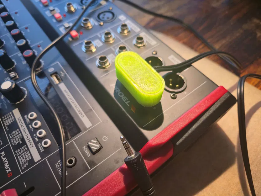 Vỏ 3D DIY cho bộ chuyển đổi Stereo Proel PlayMix6-8 C.ROOM 6,3mm sang 3,5mm - Image 1