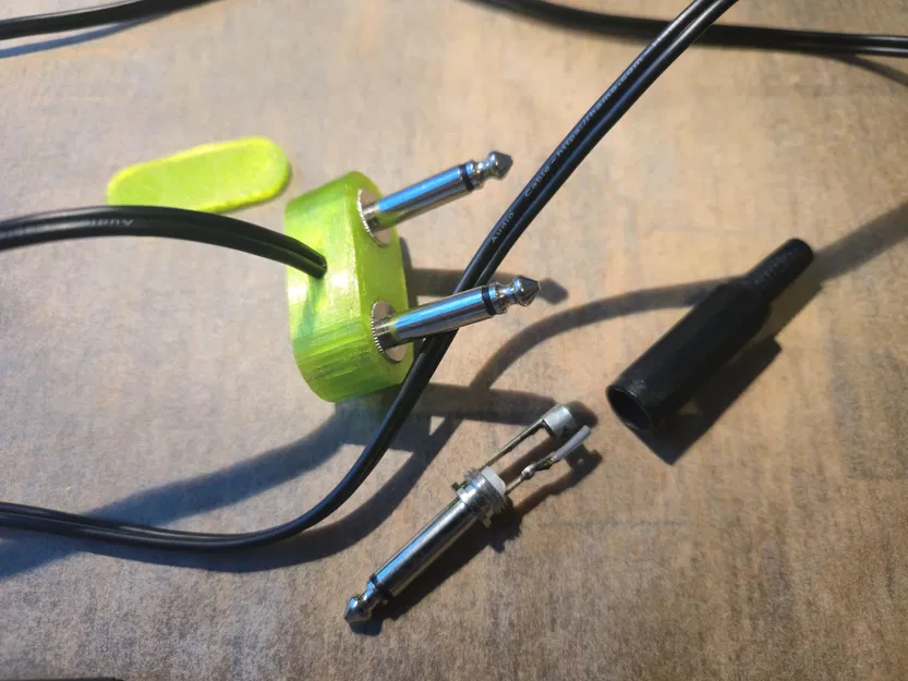 Vỏ 3D DIY cho bộ chuyển đổi Stereo Proel PlayMix6-8 C.ROOM 6,3mm sang 3,5mm - Image 2