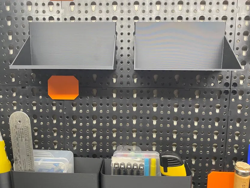 Kệ treo đơn giản cho bảng dụng cụ - Image 2