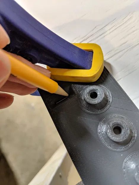 Cữ khoan (Drill Jig) dùng cho chốt đỡ kệ điều chỉnh - Image 2