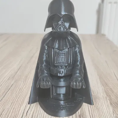 Mô hình giá đỡ Darth Vader 3D cho điện thoại và tay cầm chơi game
