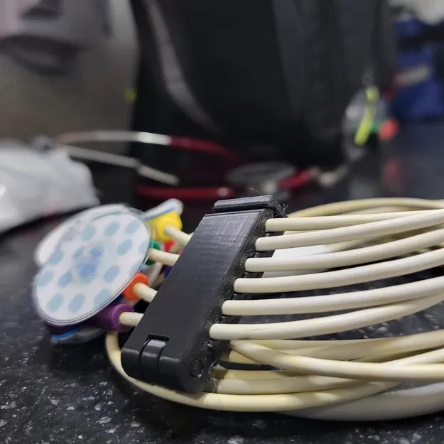 Bộ kẹp cố định dây cáp ECG 12 chuyển đạo - Thiết kế Print-In-Place - Image 1