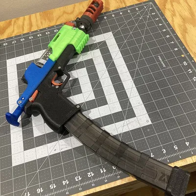 Mẫu súng 'DanPistol' bởi Orion Blasters & Headshot Kinetics