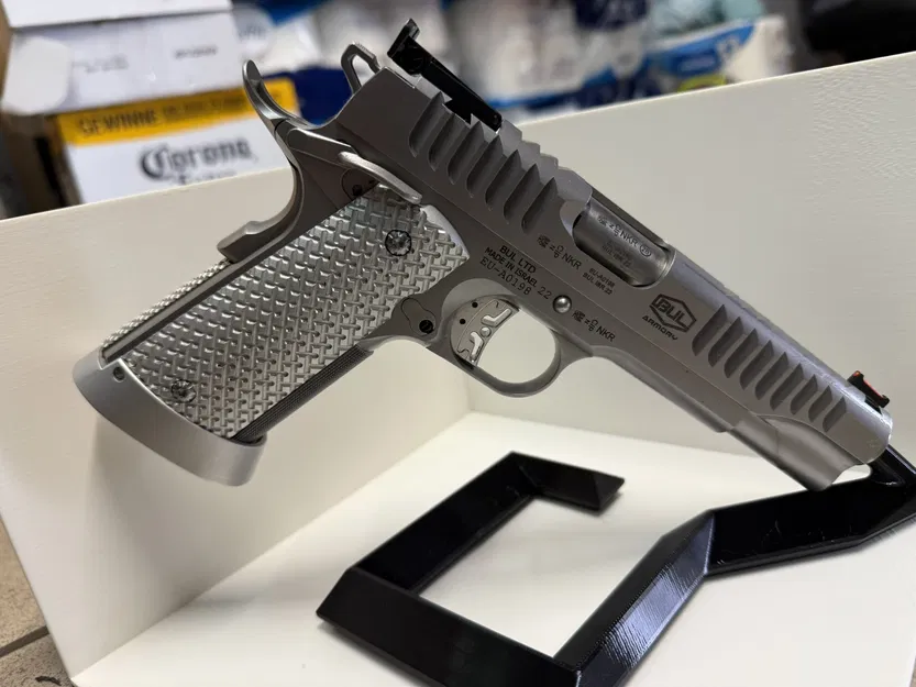 Giá đỡ súng ngắn 9mm - Phụ kiện trưng bày 3D in ấn chuyên nghiệp - Image 1