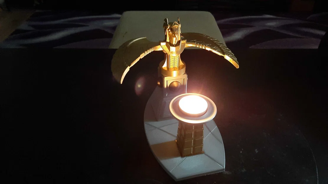 Chân đế nến Goa'uld với tượng thần Horus - Mô hình trang trí 3D độc đáo - Image 3