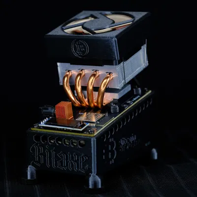 Giá đỡ 52PI low-profile plus dành cho Bitaxe