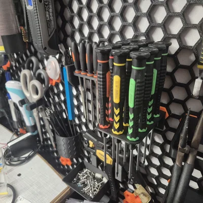 Giá treo tua vít cho Honeycomb Storage Wall (HSW)